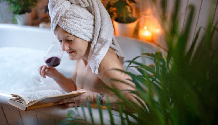 Healing Powers and Health Benefits of a Bubble Bath