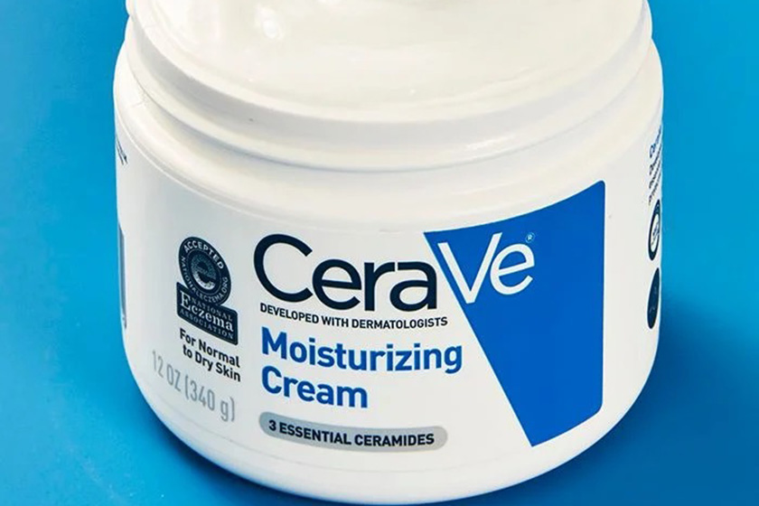 Best Moisturizer for Elderly Skin