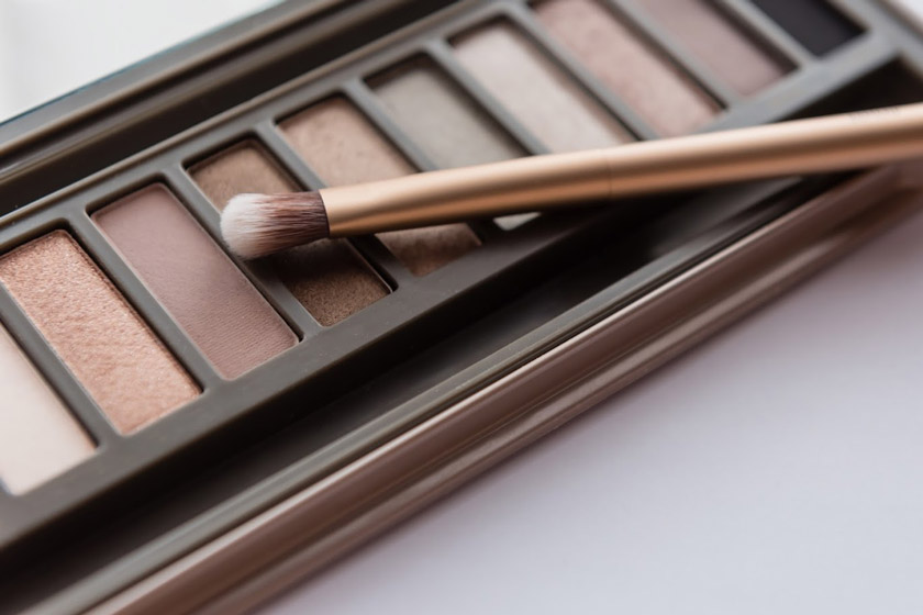 Best Eyeshadows for Older Women