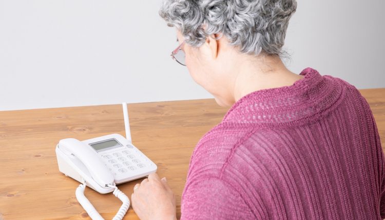 Best Home Phone for Dementia Patients